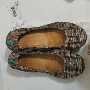 Tieks Mojave, Size 8, Gently Used. Comes With  Dustbag